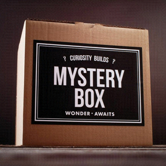 ASSORTED BRANDS Mens Shirts Mystery Box 4-7 Items - Picture 1 of 1